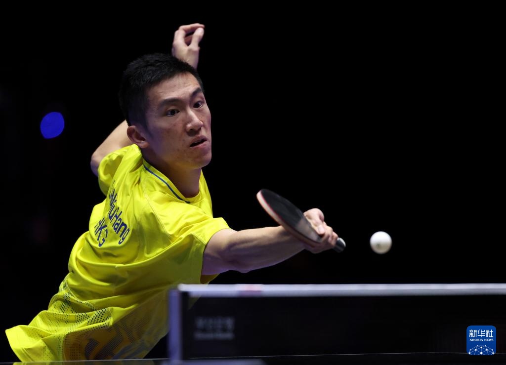 人展示了不 人展示了不