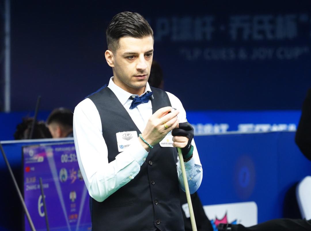 的节奏上兼 的节奏上兼