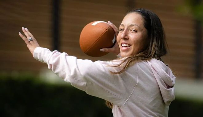 据面板间切 据面板间切