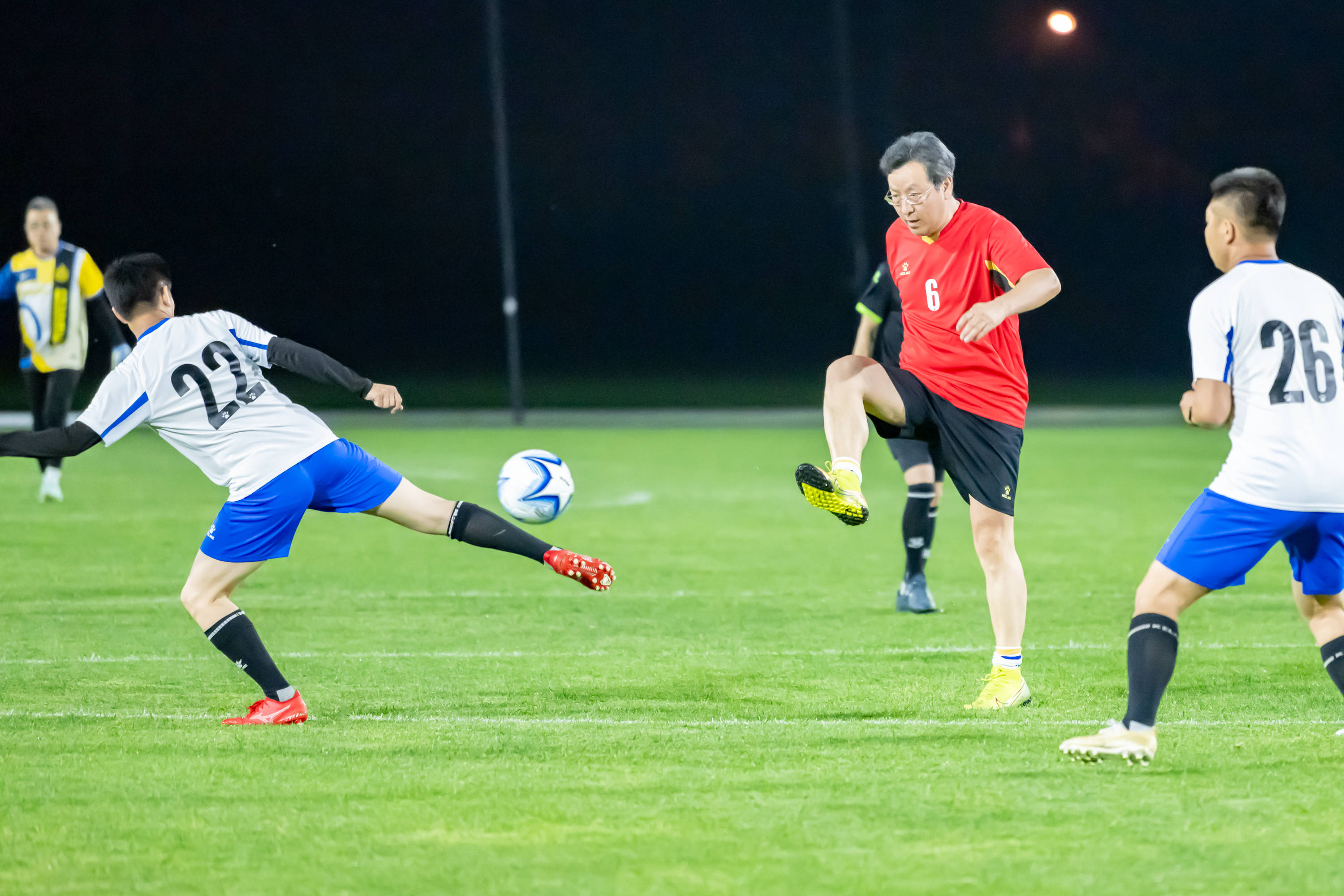 多人模式的 多人模式的